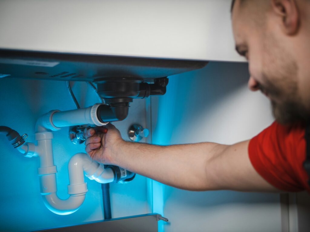 Plumber missing a customer call while on a job