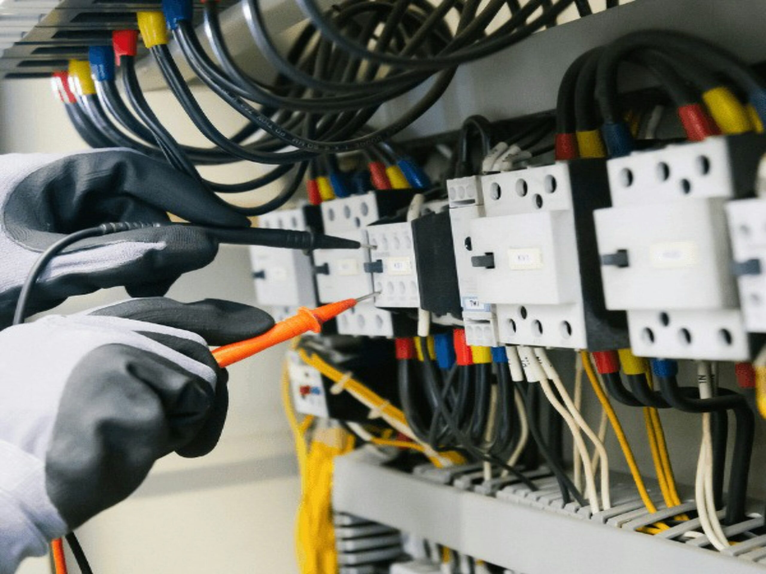 Electrician missing a customer call while on a job
